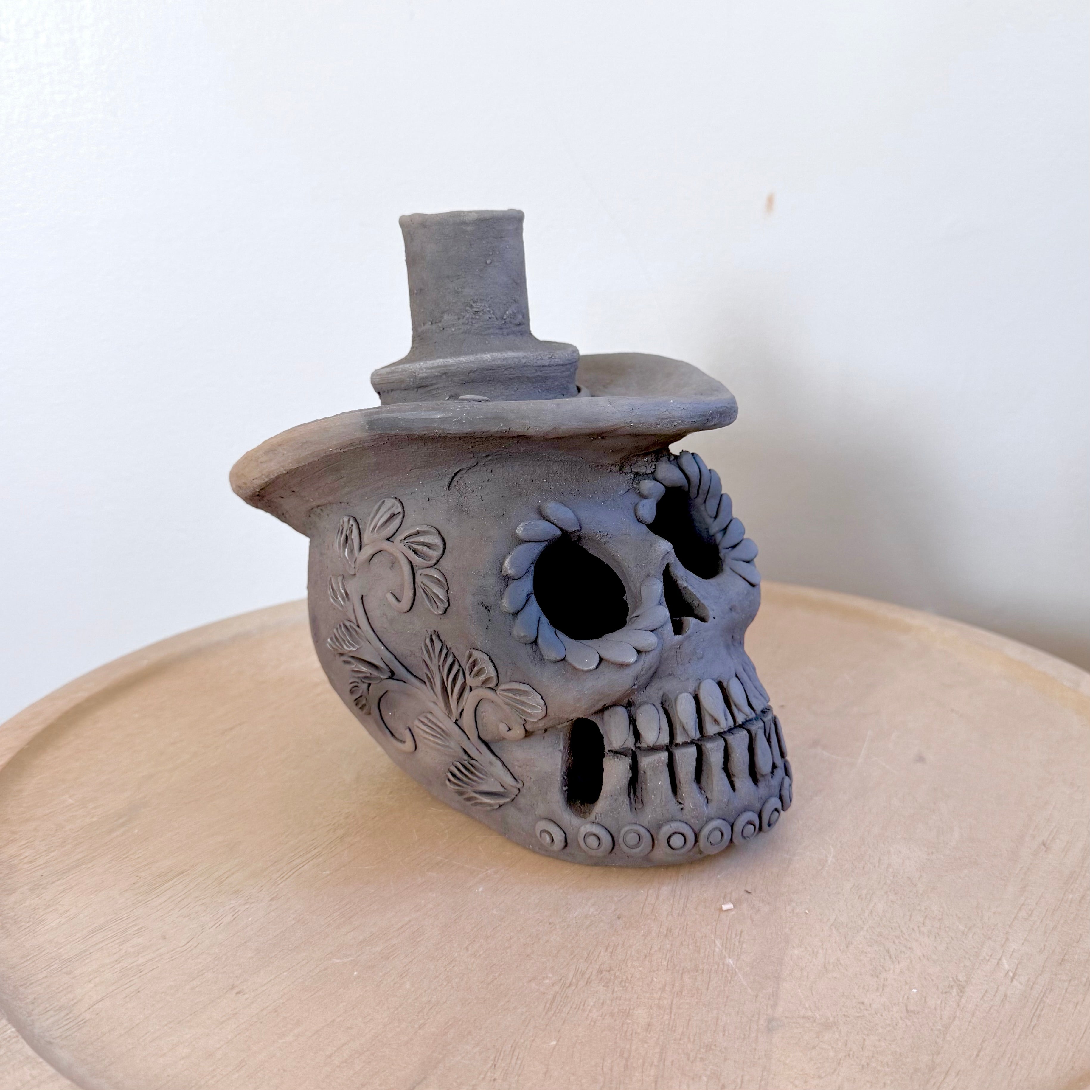 Ahumado Single Candle Holder Calaveritas Catrines