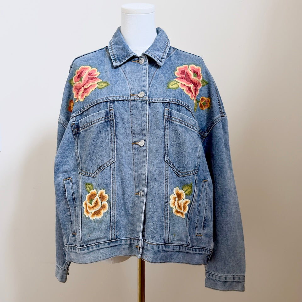 Light Denim Jacket with Istmeño Flower Embroidery