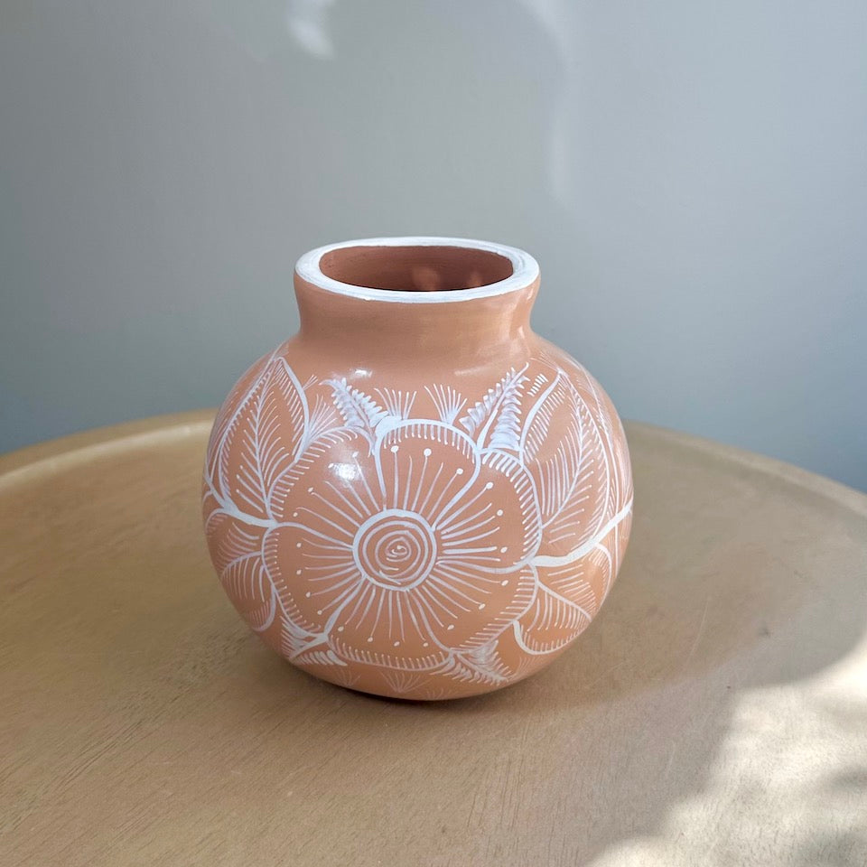 Mini Round Melon Huancinto Flower Vase