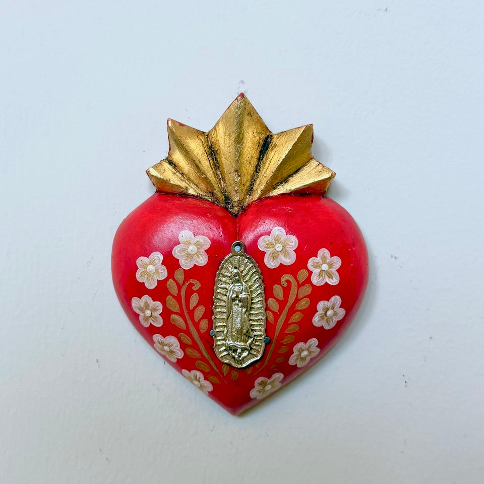 Small Simple Virgencita Heart with Flowers - Gold