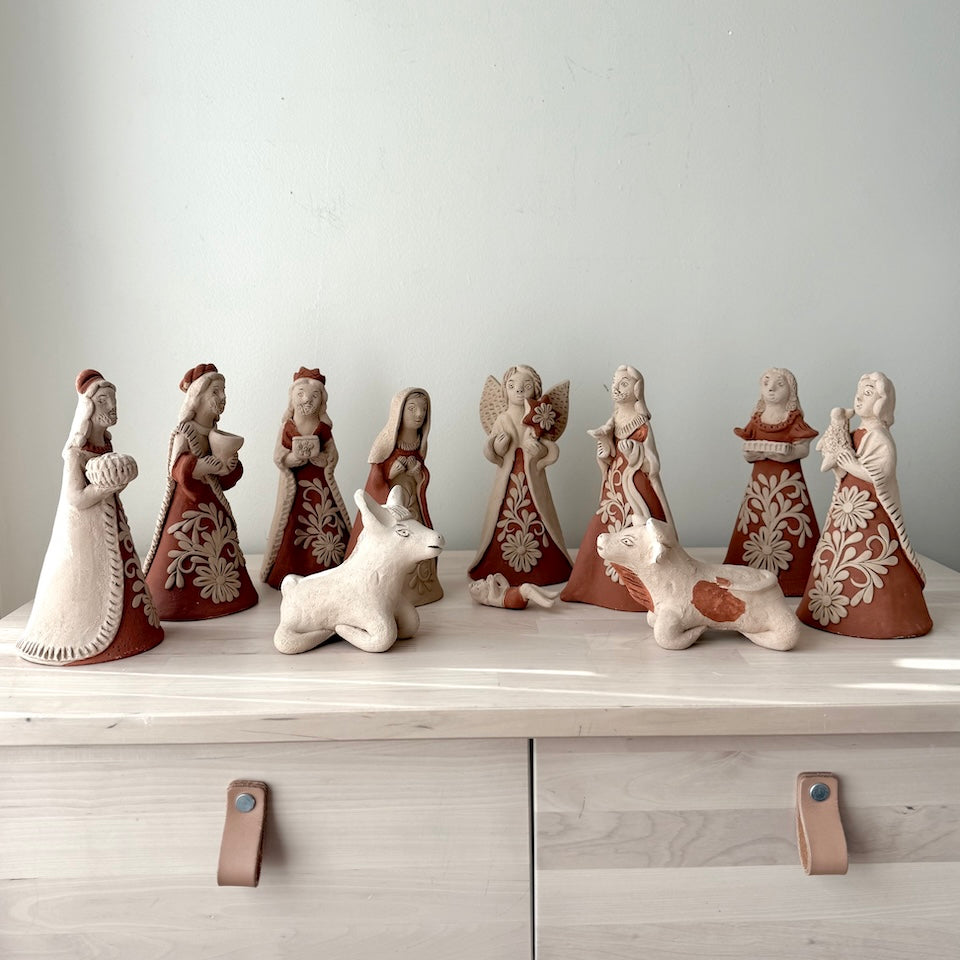 Gaytan Large Nativity Set