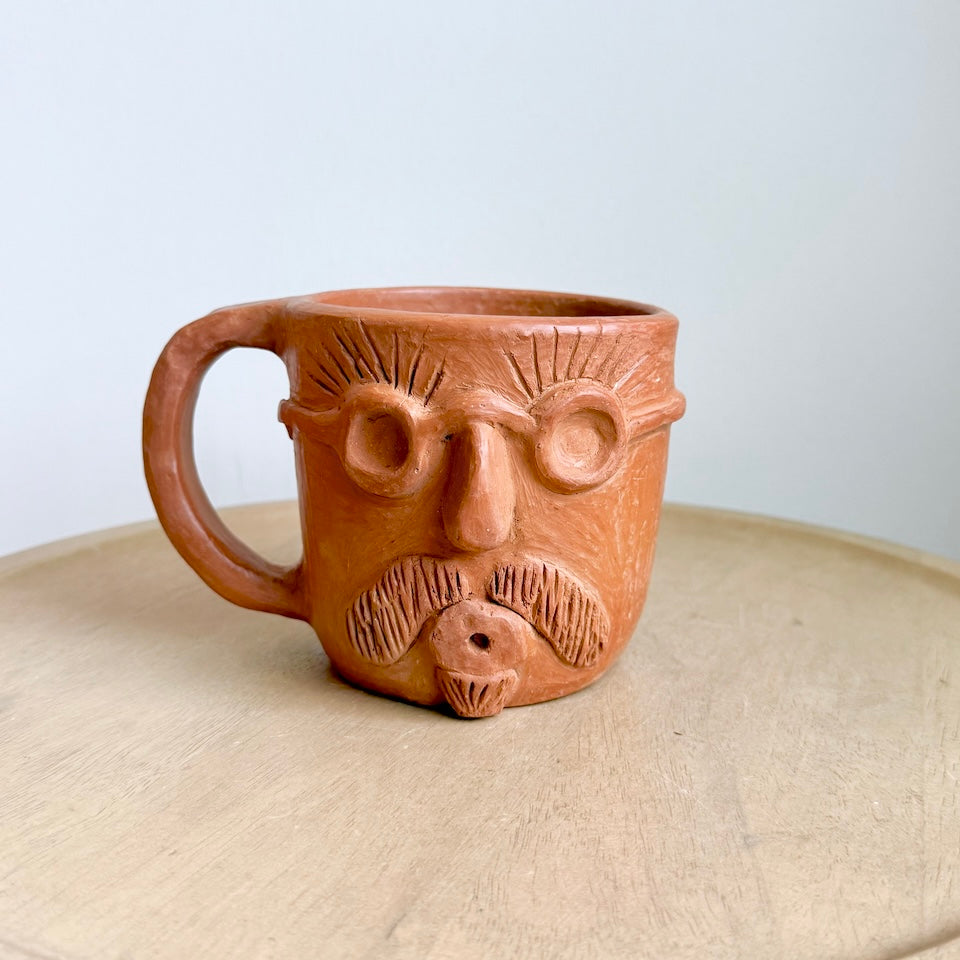 Large Señor Itsmeño Clay Cup