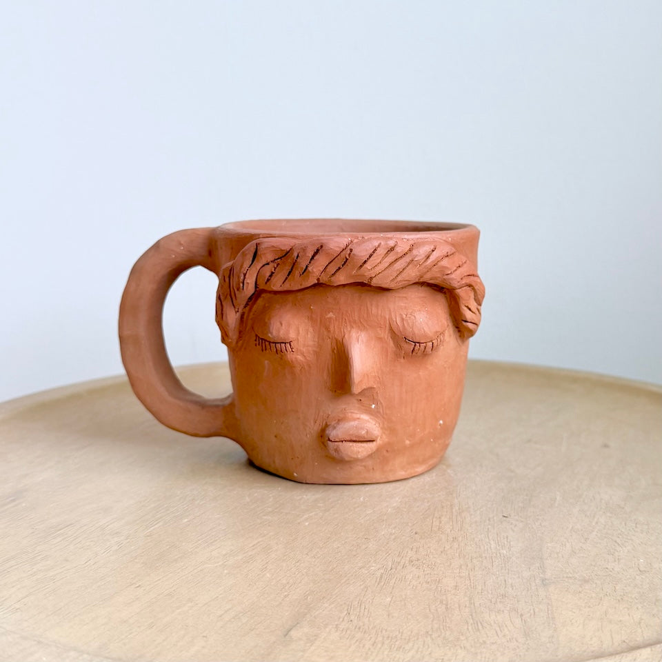 Large Señora Itsmeña Clay Cup
