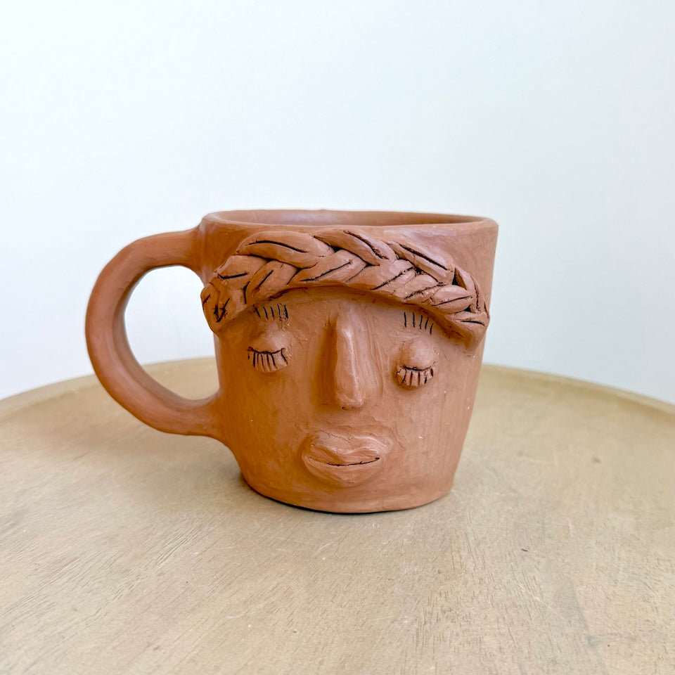 Large Señora Itsmeña Clay Cup