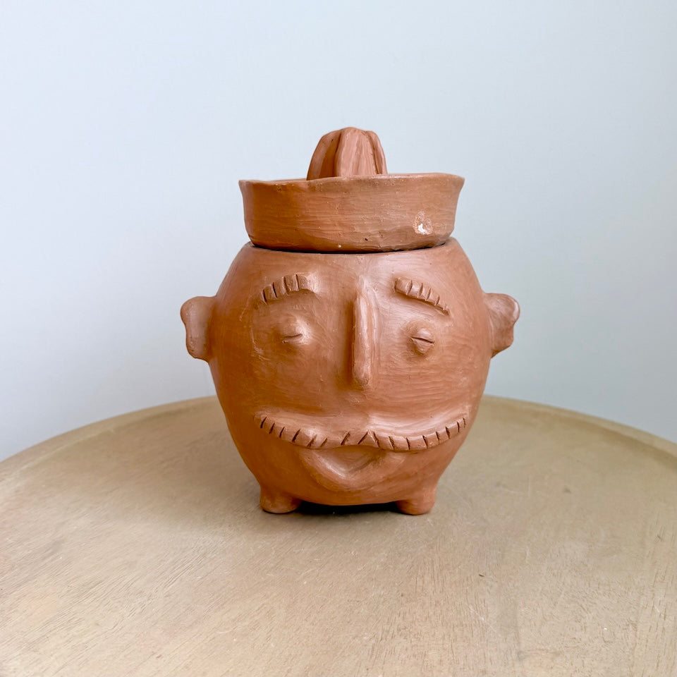 El Señor Clay Juicer