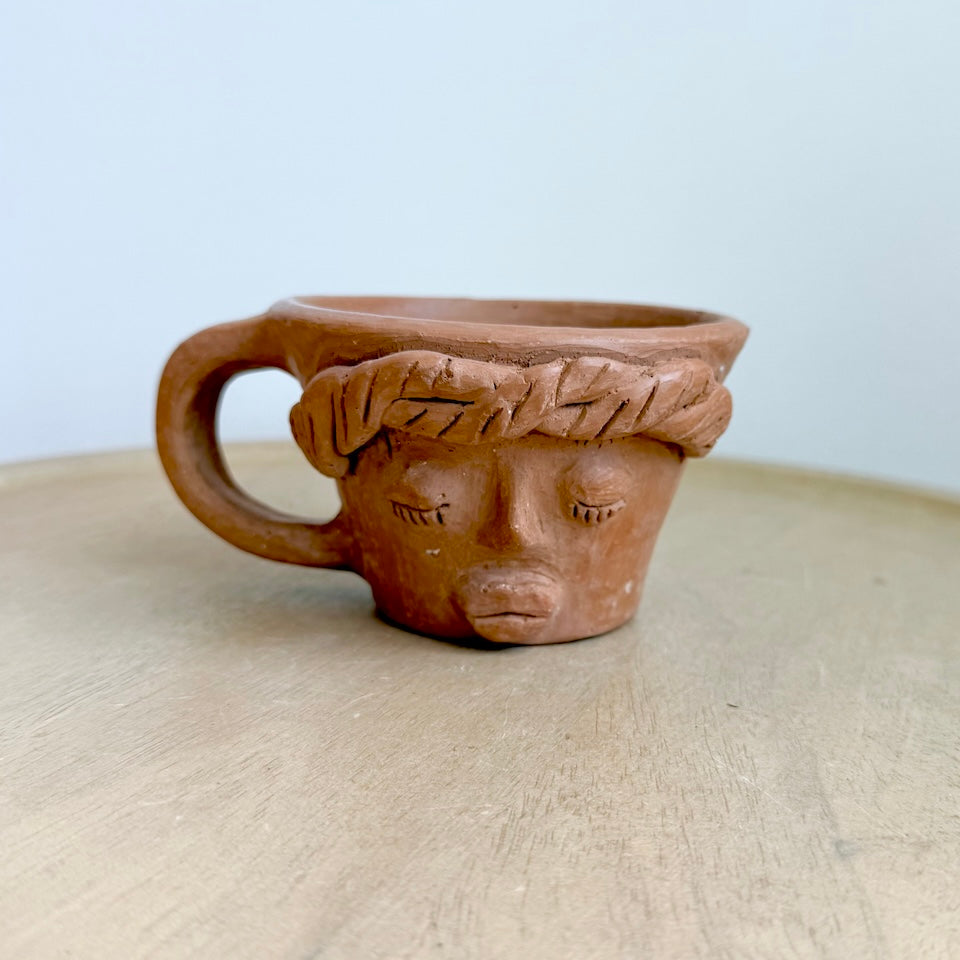 Small Señora Itsmeña Clay Cup