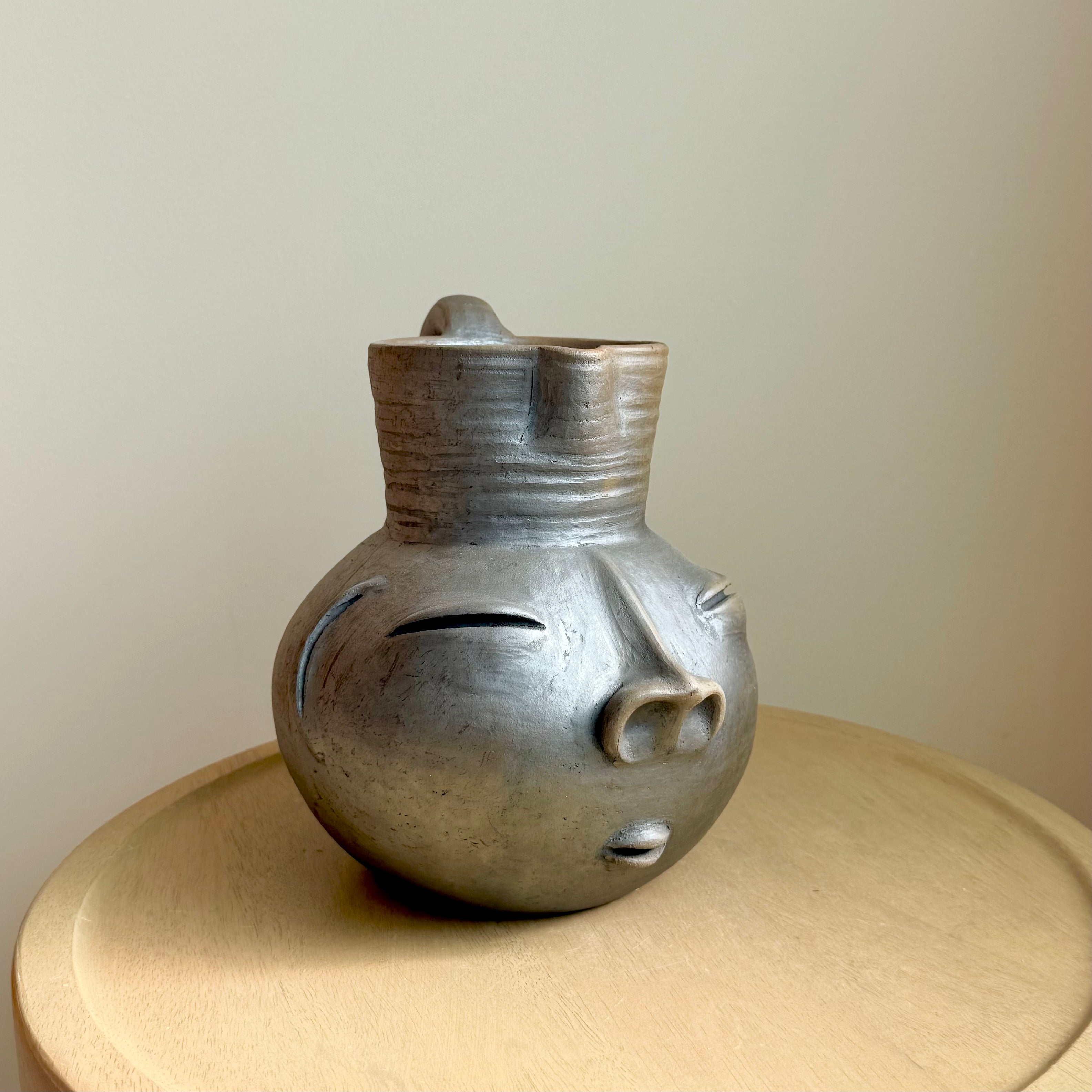 Martinez Face Pitchers