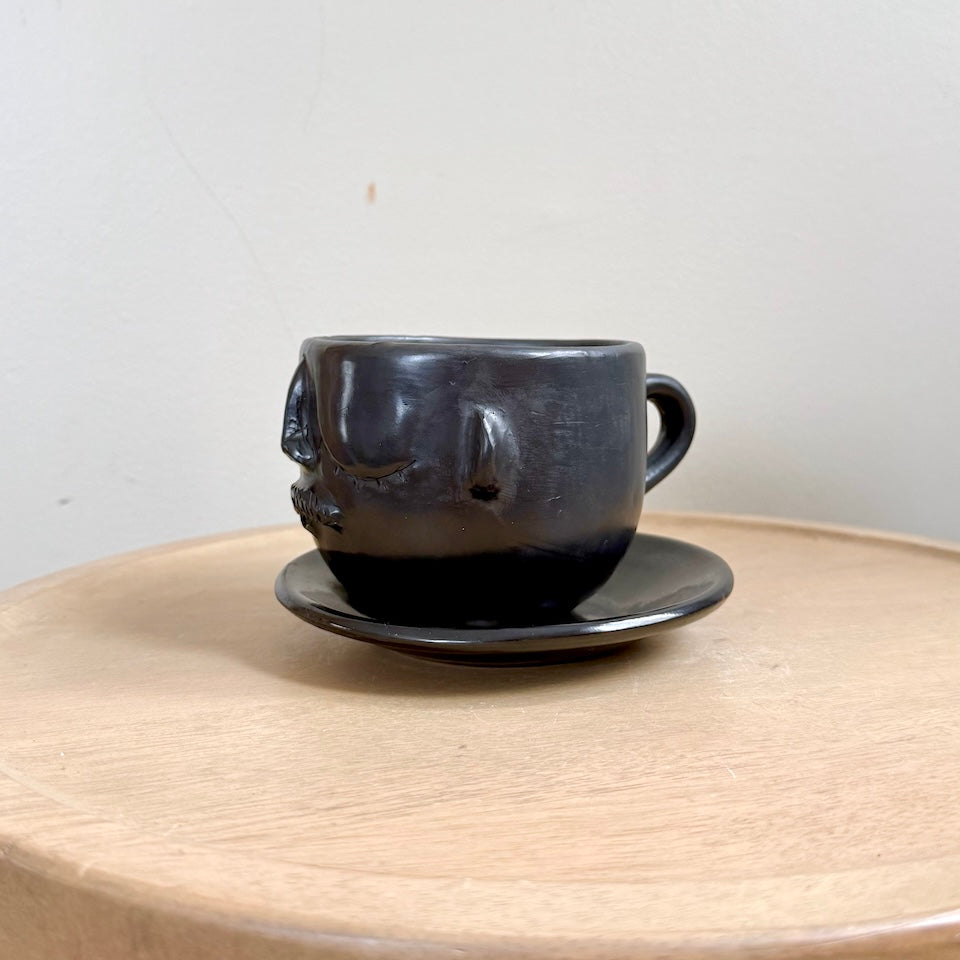Barro Negro La Señor Tacitas with Plate Set