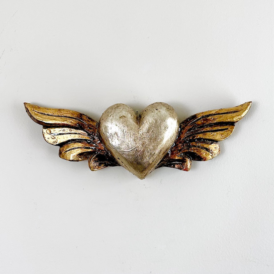 Chunky Corazon with Wings