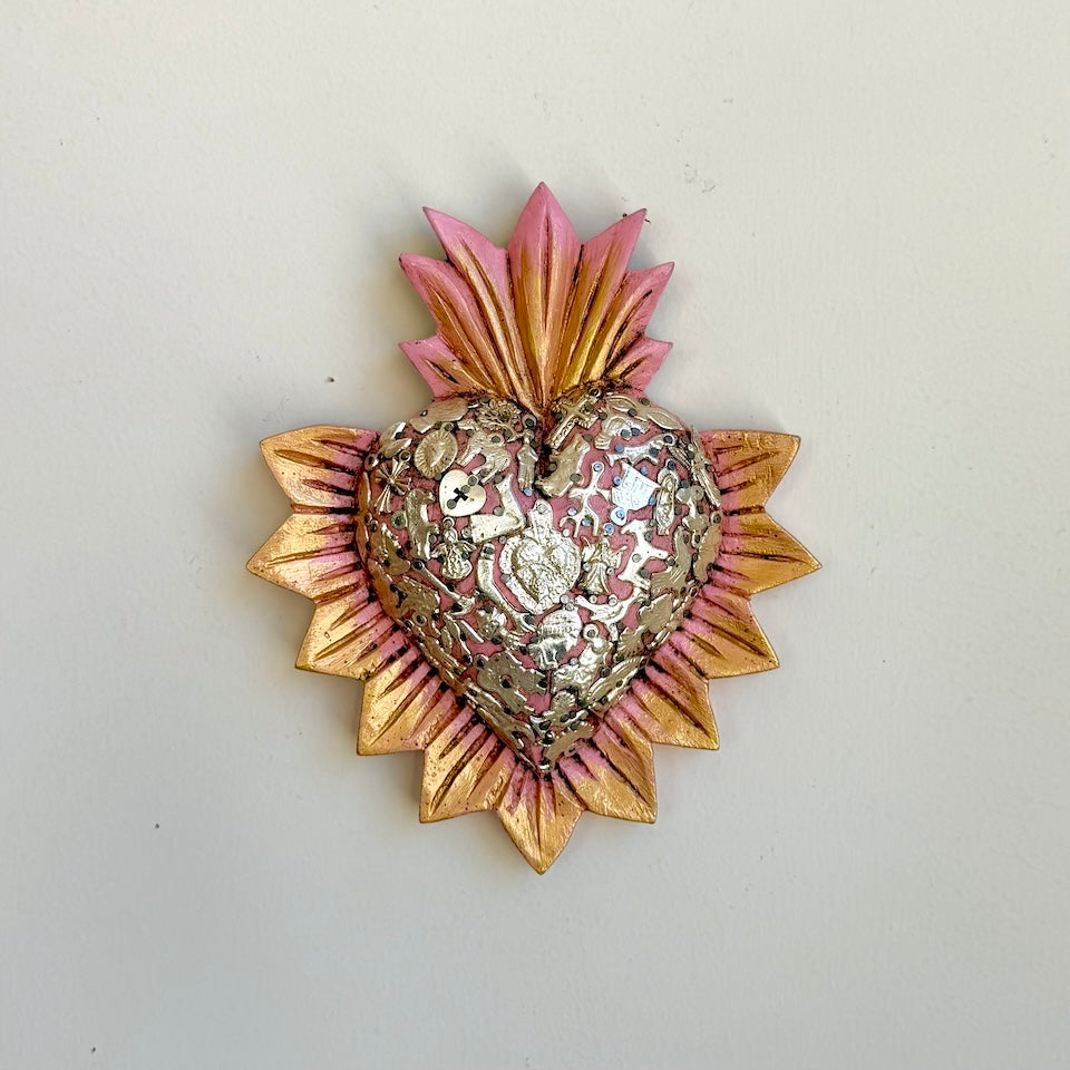 Large Picos Corazon with Milagros