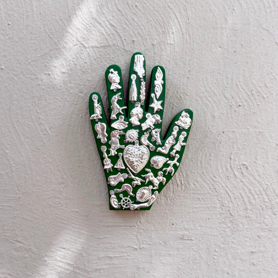 Medium Milagro Hands