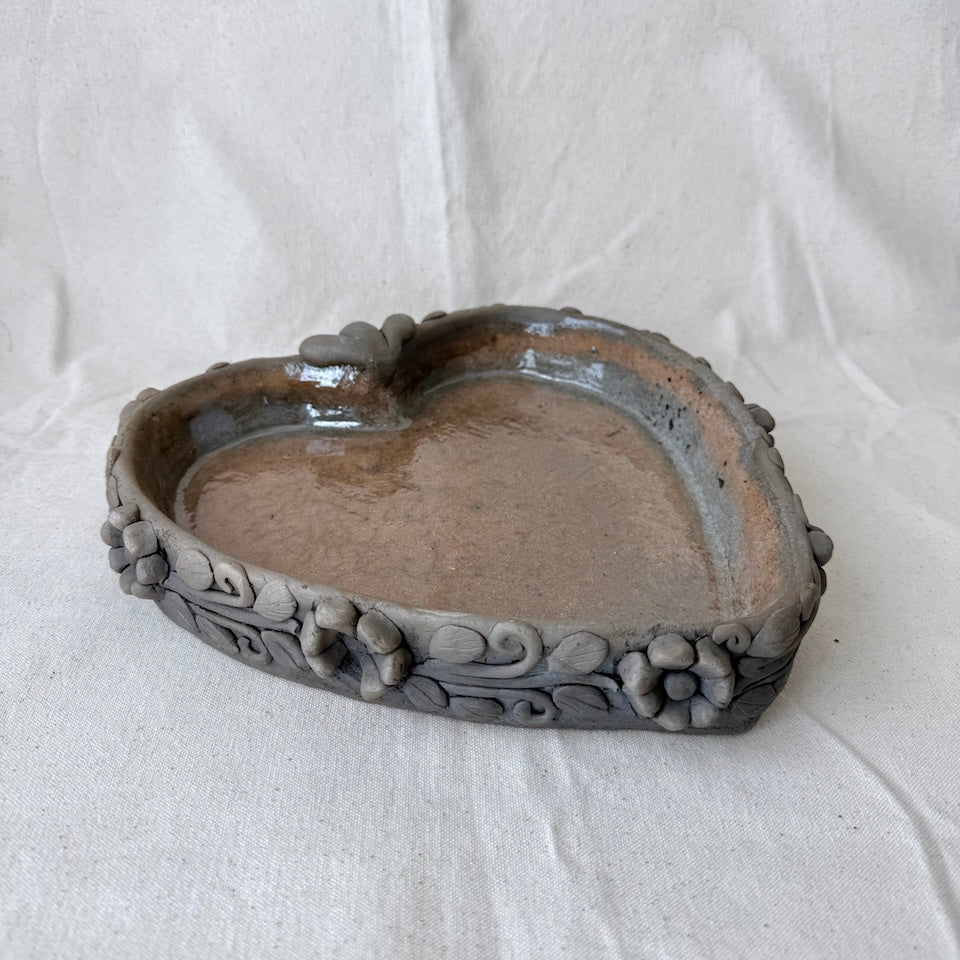 Large Ahumado Heart Floral Dish