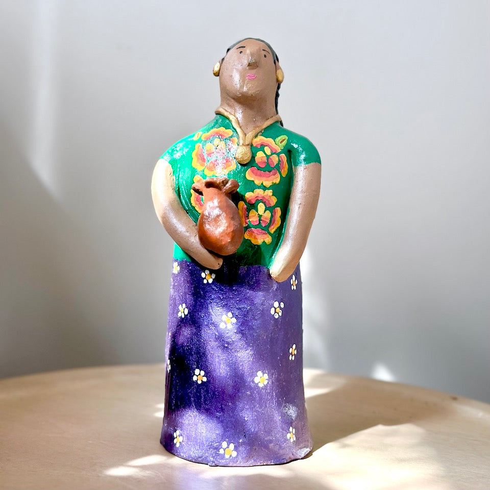 Señoras Tangu Yu Clay Dolls