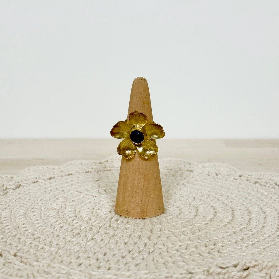 Florecita Adjustable Brass Ring