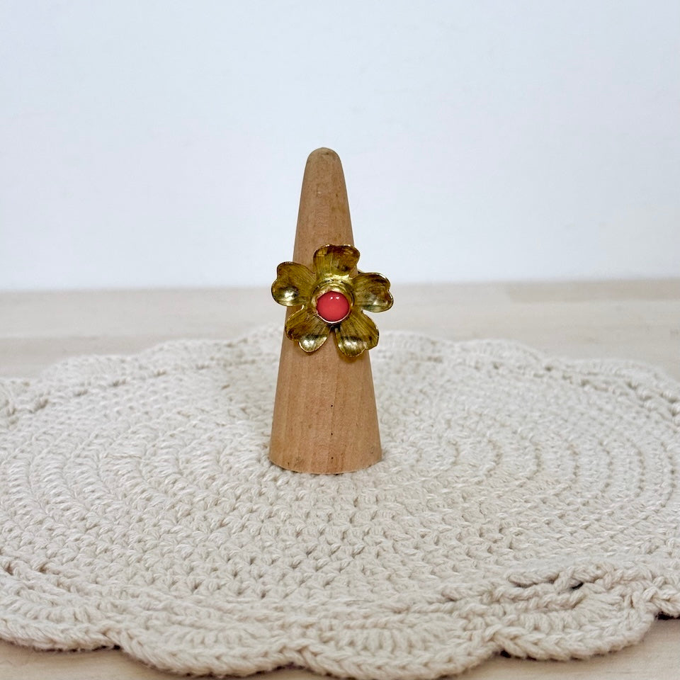 Florecita Adjustable Brass Ring