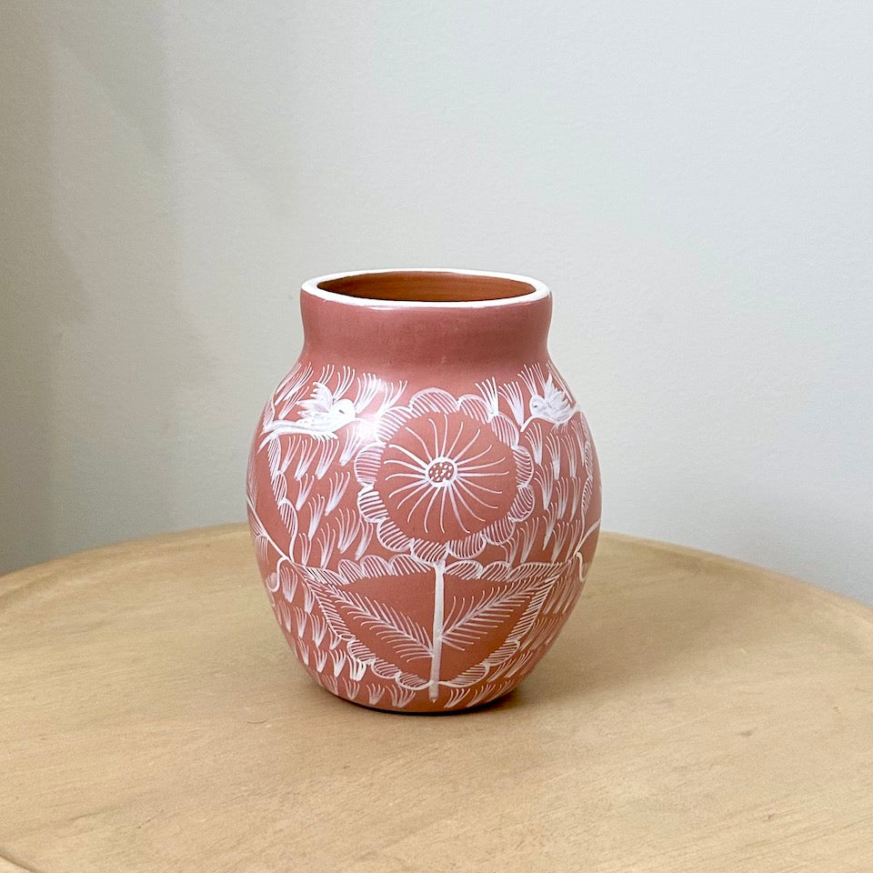 Mini Long Palo de Rosa Huancinto Flower Vase
