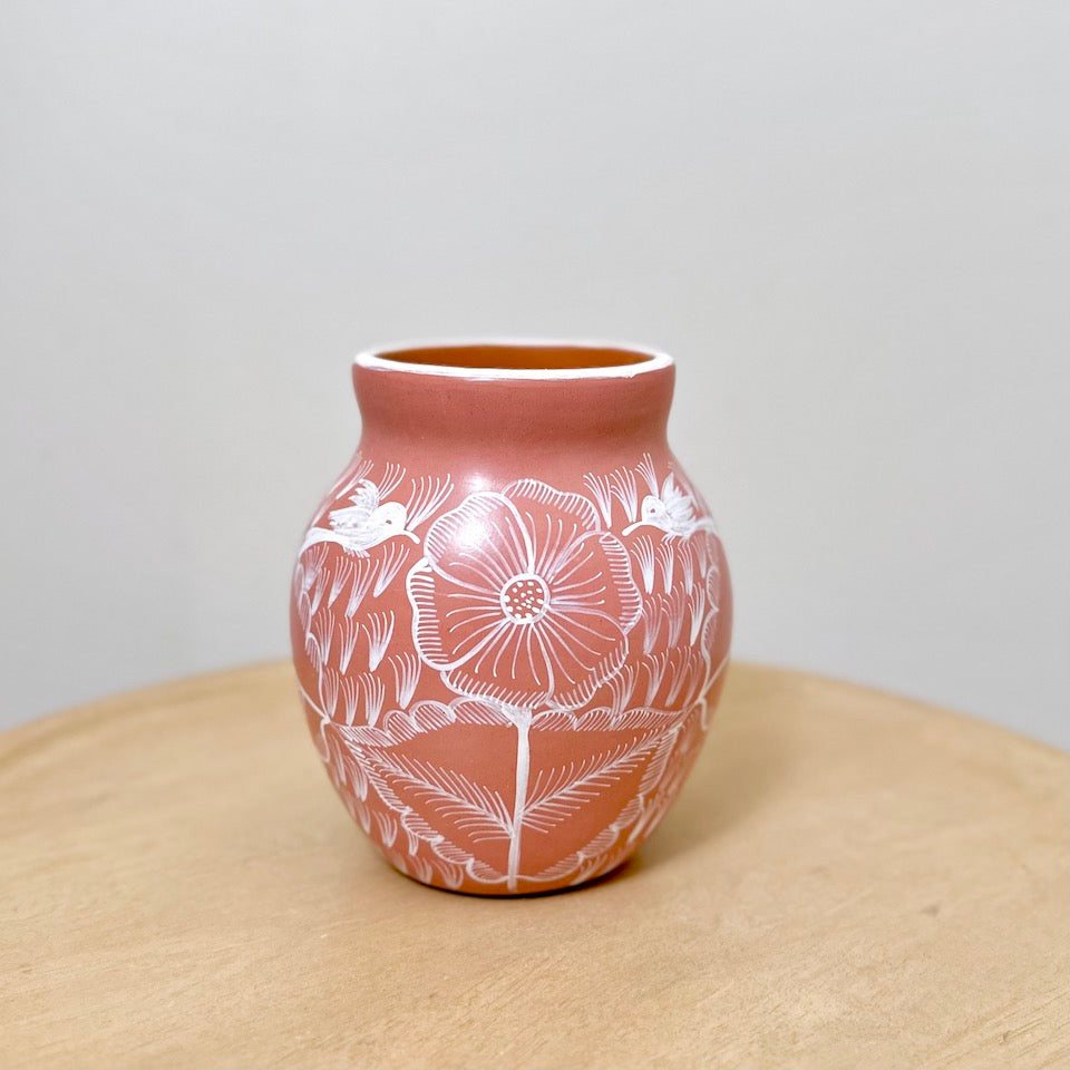 Mini Long Palo de Rosa Huancinto Flower Vase