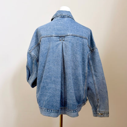 Light Denim Jacket with Istmeño Flower Embroidery