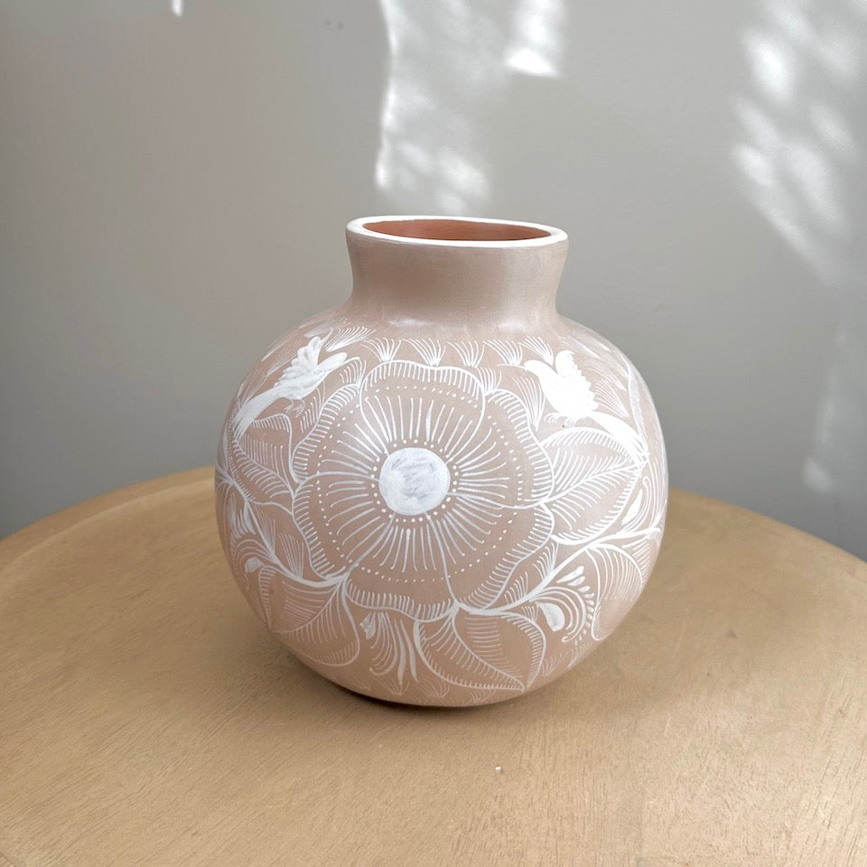 Medium Round Taupe Huancinto Flower Vase