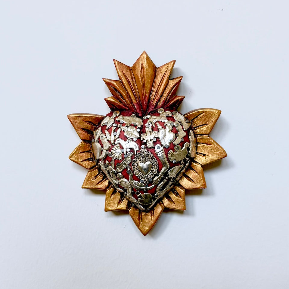 Small Rayos Corazon with Milagros