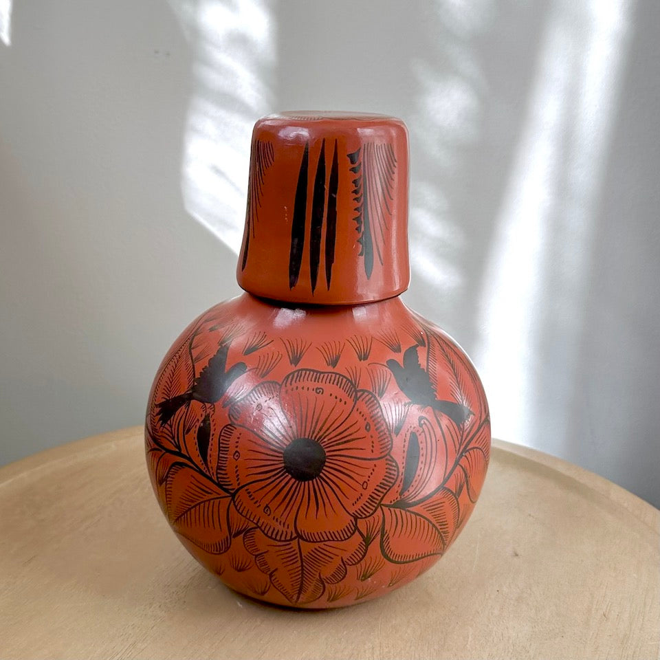 Medium Round Brown Huancinto Flower Vase