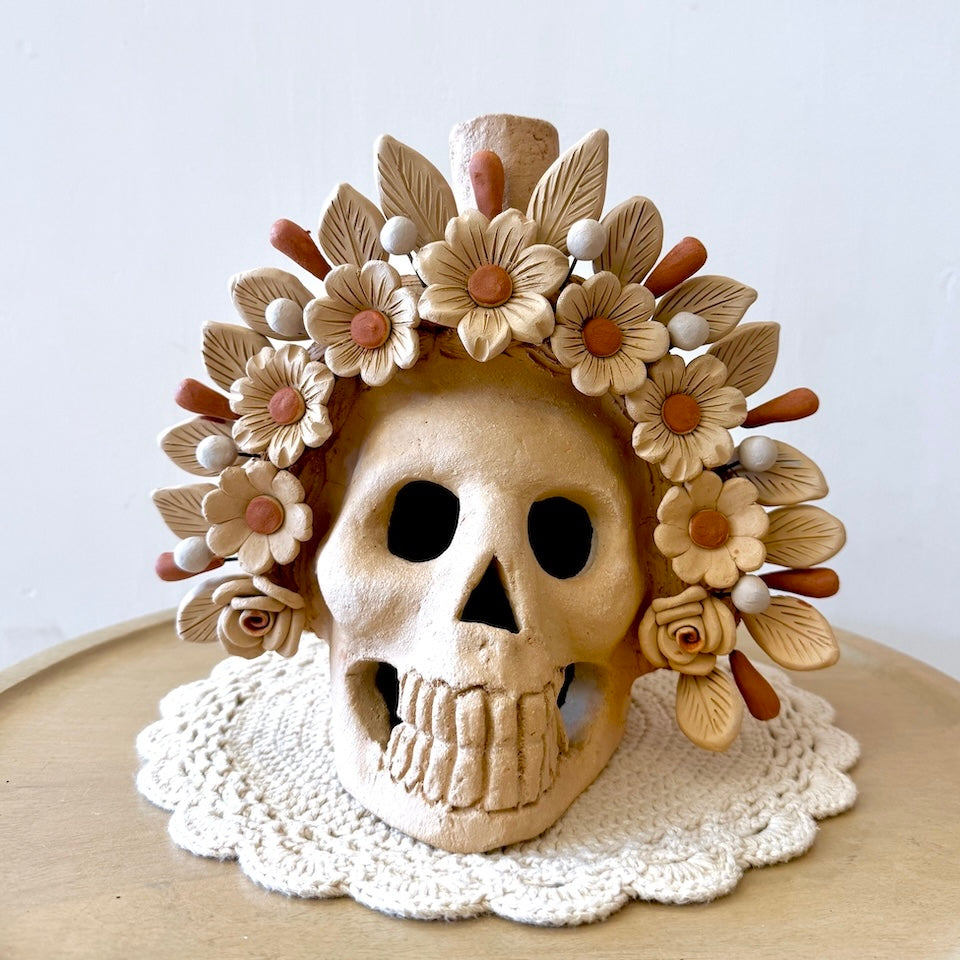 Large Natural Catrina Candle Holder Skulls with Trenza Flowers