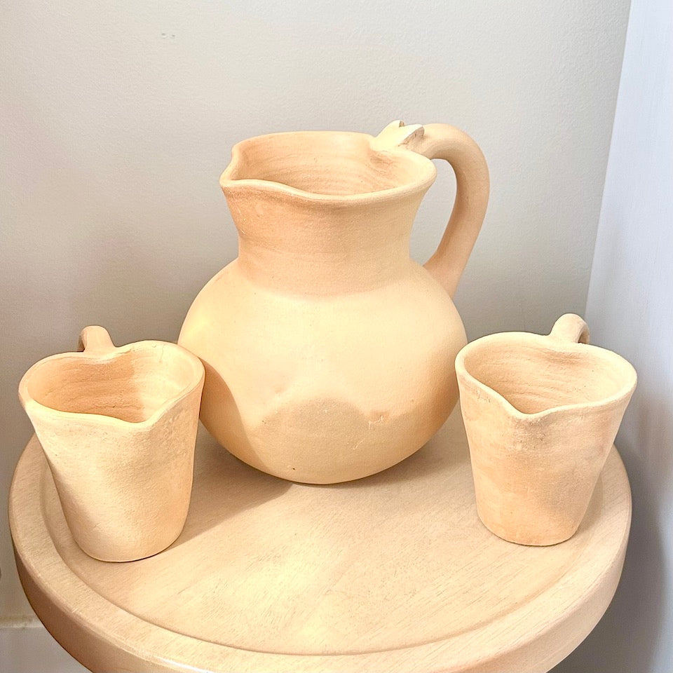 Natural Heart Shape Pitcher &amp; Two Heart Cups