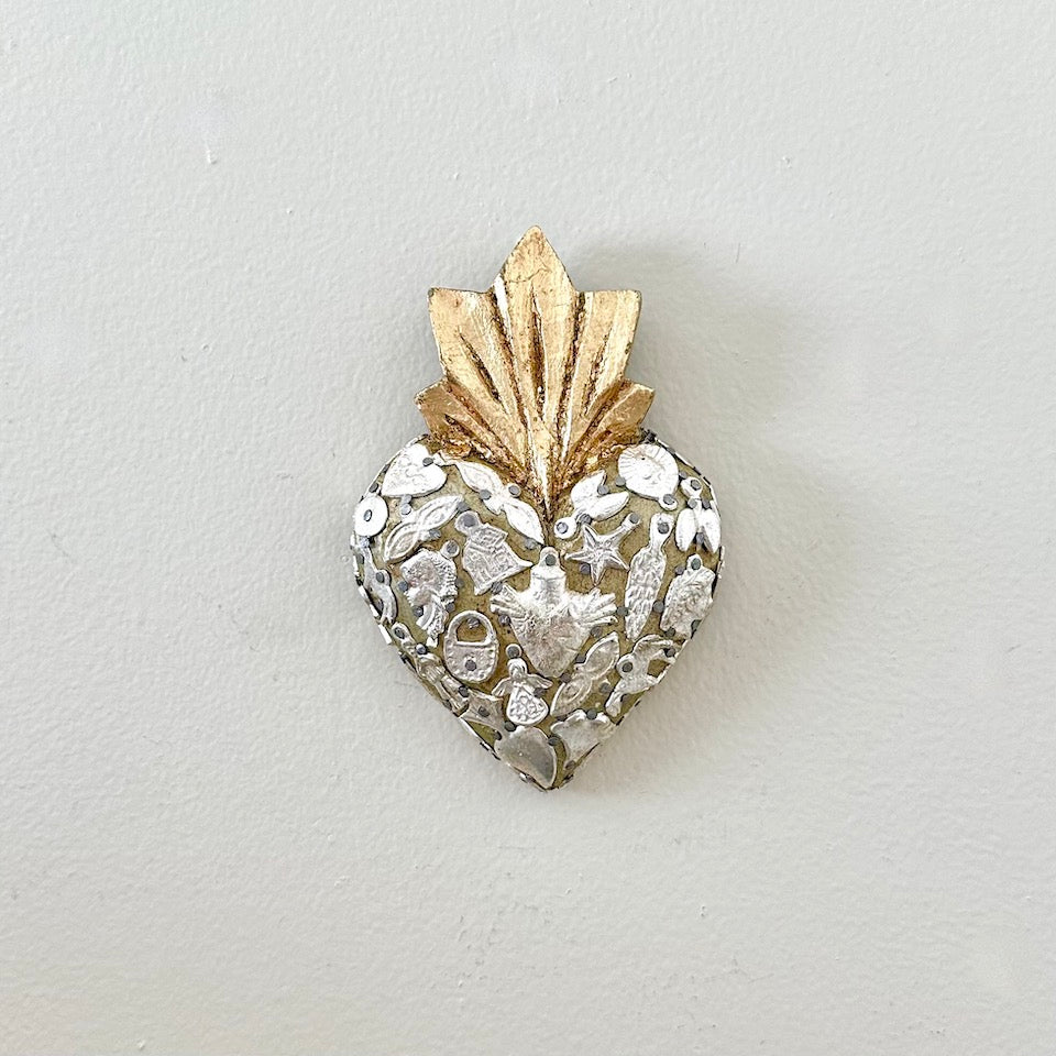 Medium Milagro Gold Leaf Sacred Hearts