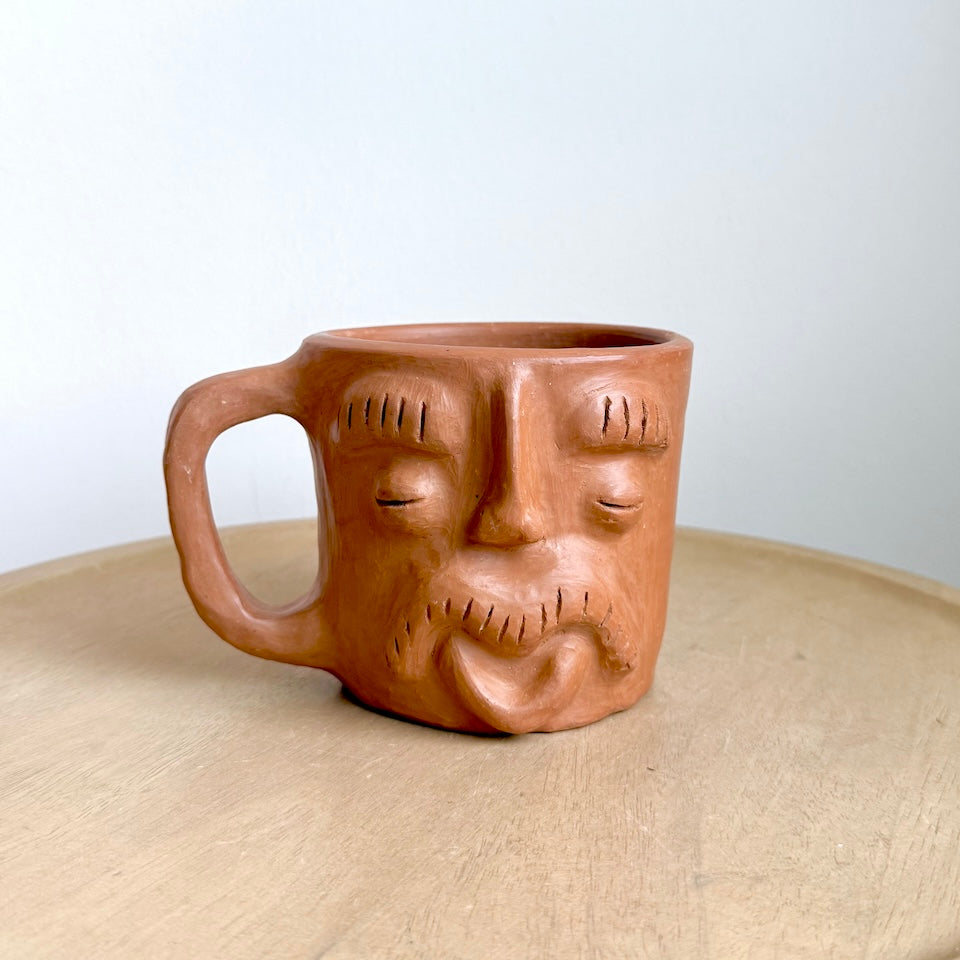 Large Señor Itsmeño Clay Cup
