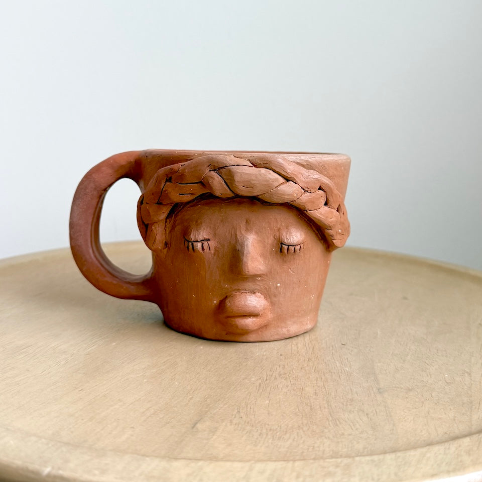 Large Señora Itsmeña Clay Cup