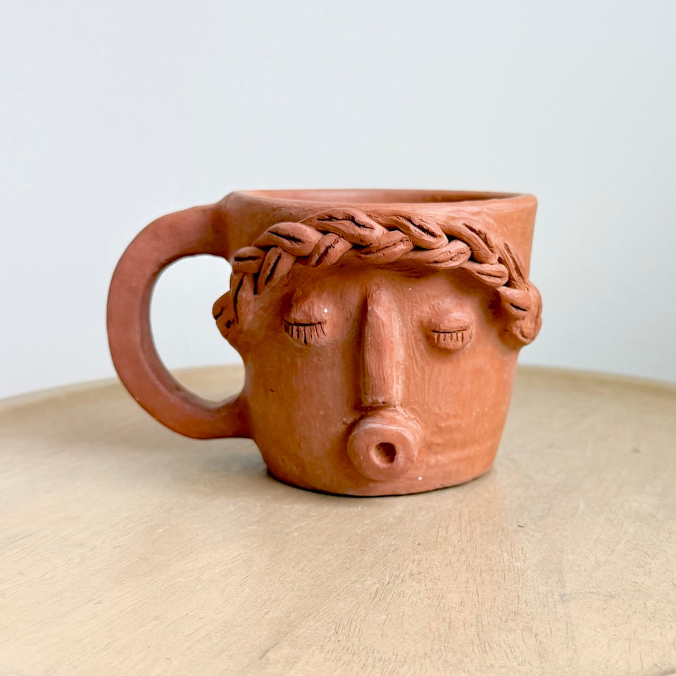 Large Señora Itsmeña Clay Cup