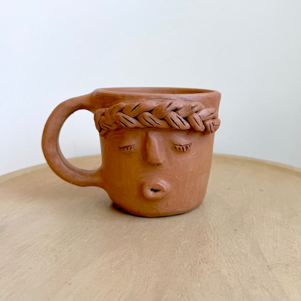 Large Señora Itsmeña Clay Cup