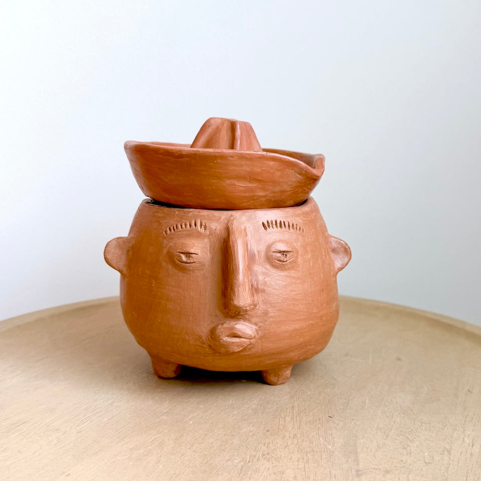 El Señor Clay Juicer