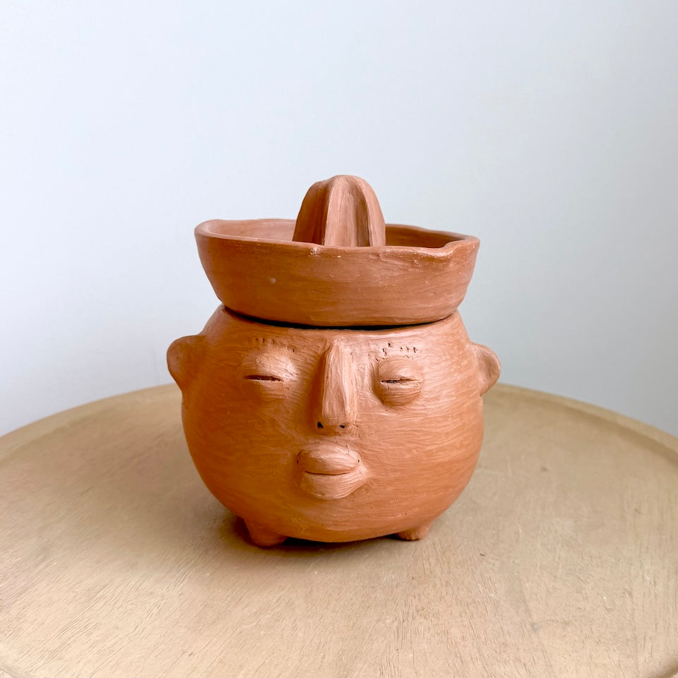 El Señor Clay Juicer