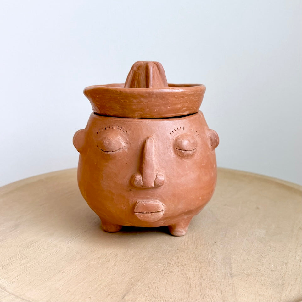 El Señor Clay Juicer