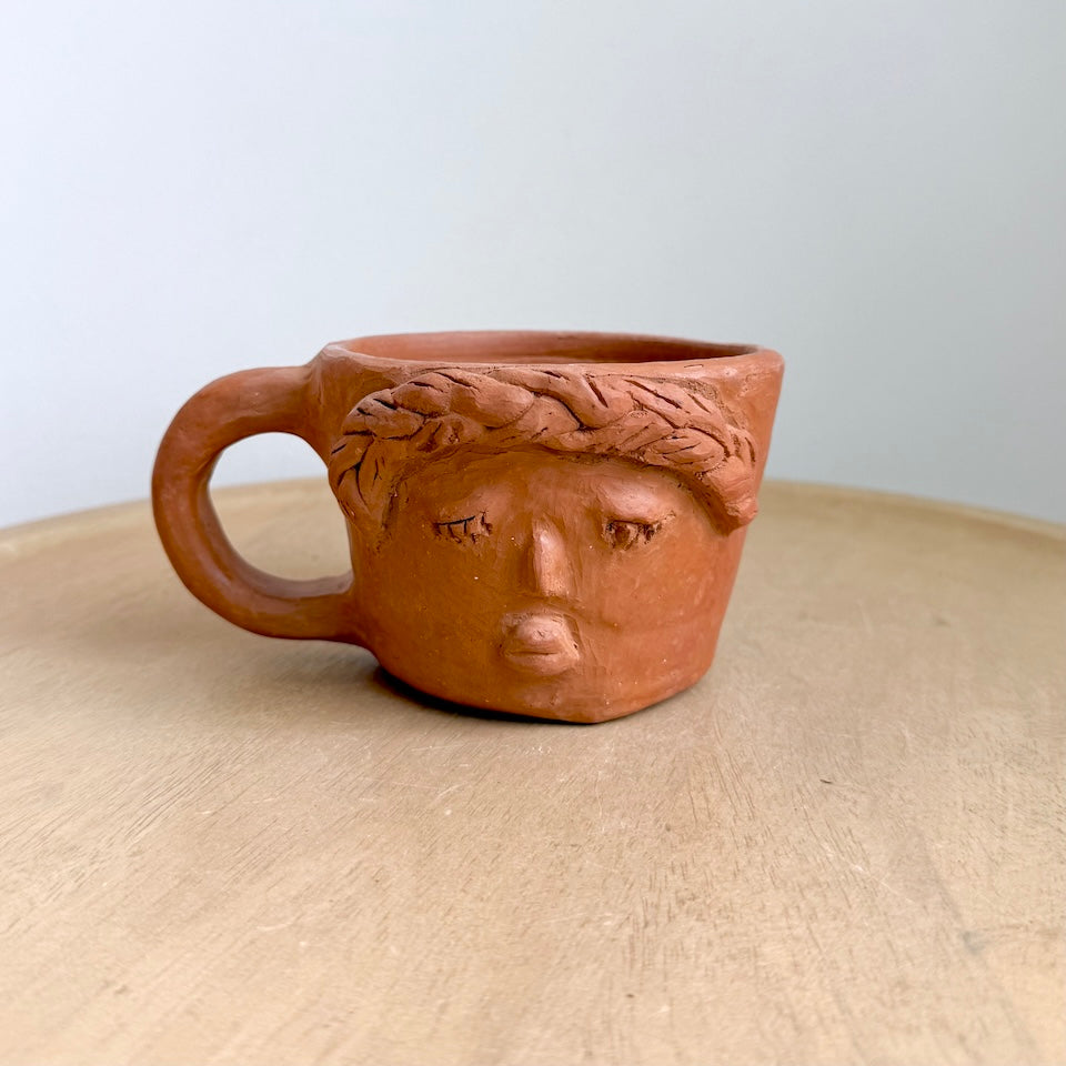 Small Señora Itsmeña Clay Cup