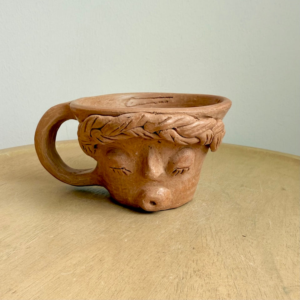 Small Señora Itsmeña Clay Cup