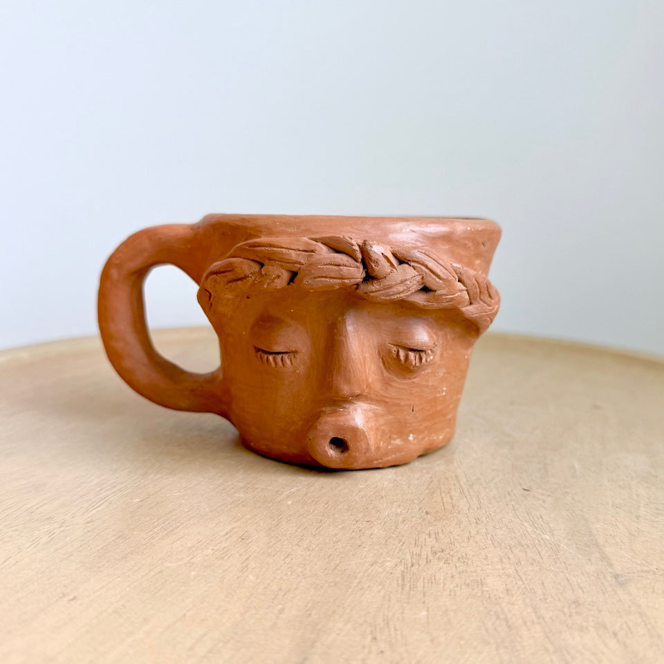 Small Señora Itsmeña Clay Cup