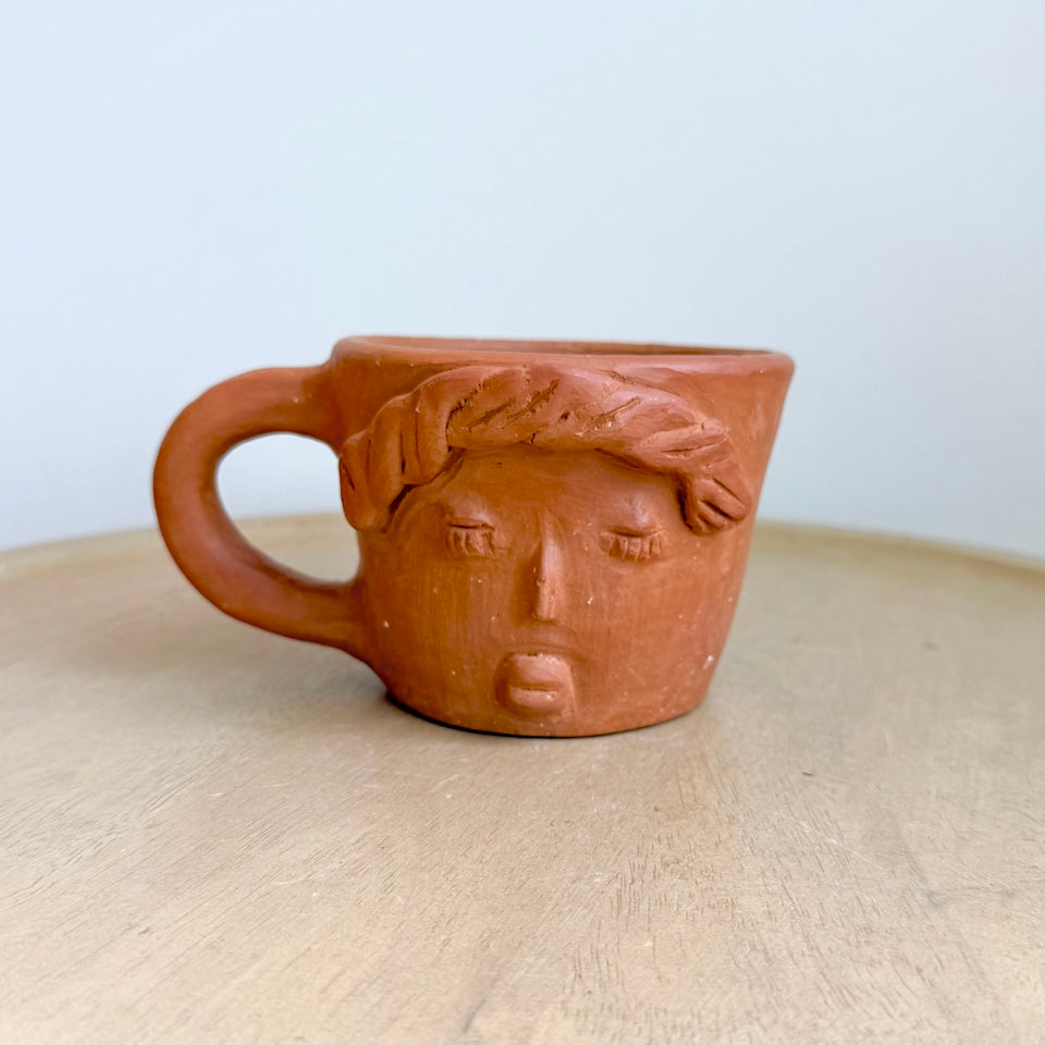 Small Señora Itsmeña Clay Cup