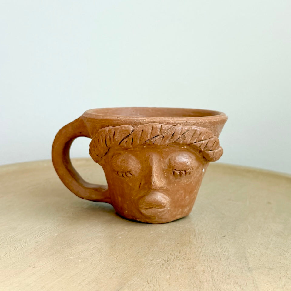 Small Señora Itsmeña Clay Cup