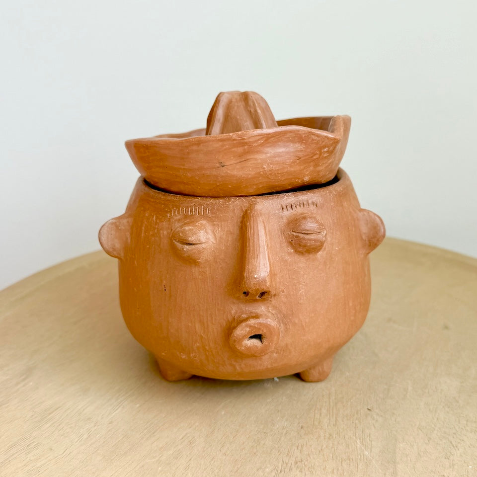 El Señor Clay Juicer