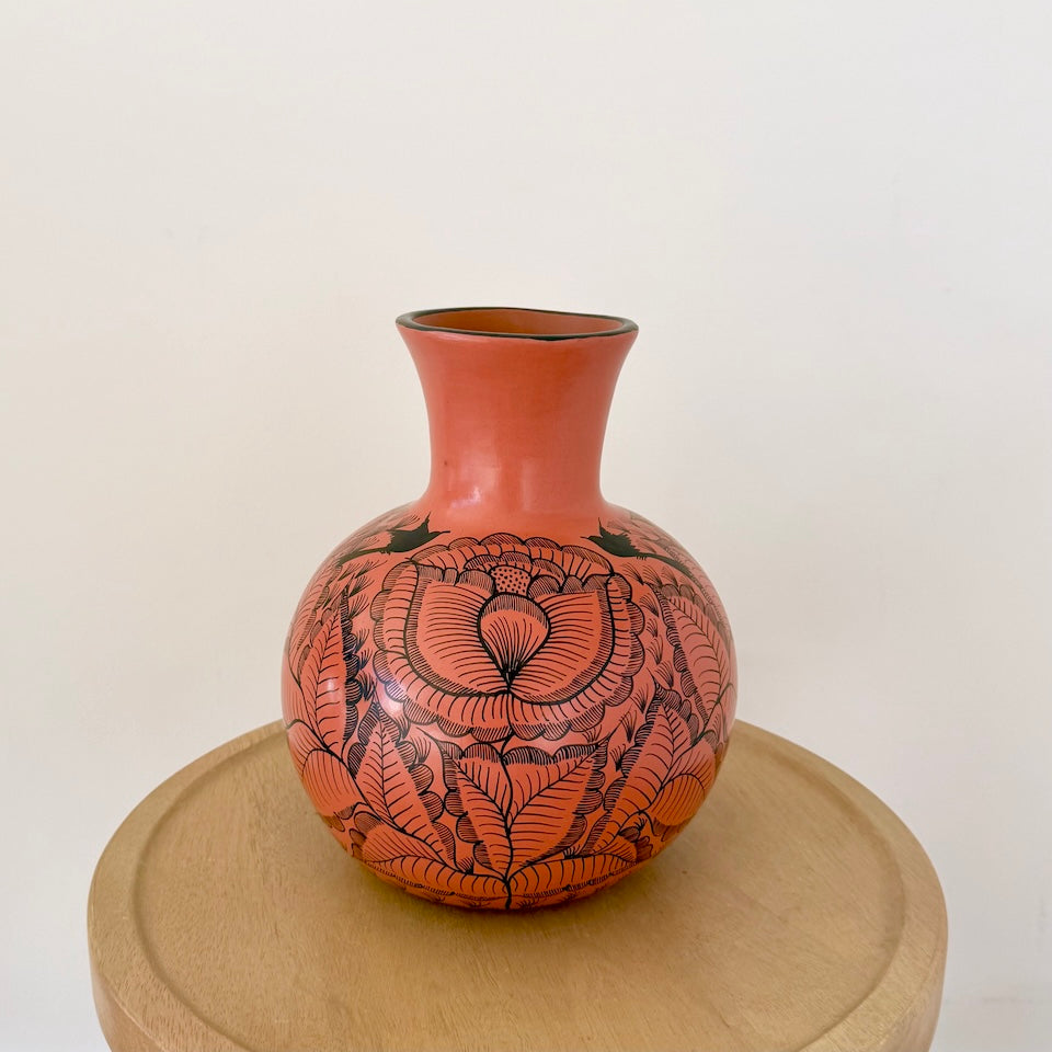 Dark Brown Medium Long Opening Huancinto Flower Vase