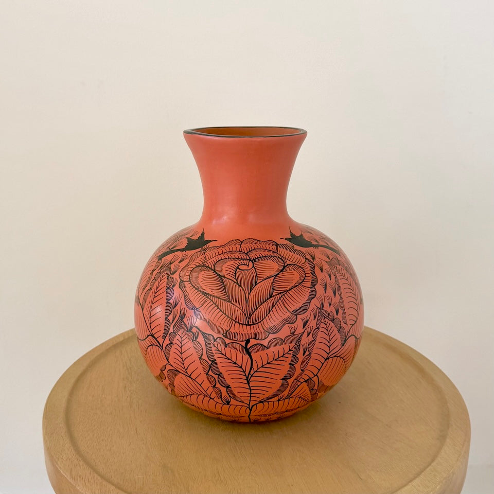 Dark Brown Medium Long Opening Huancinto Flower Vase