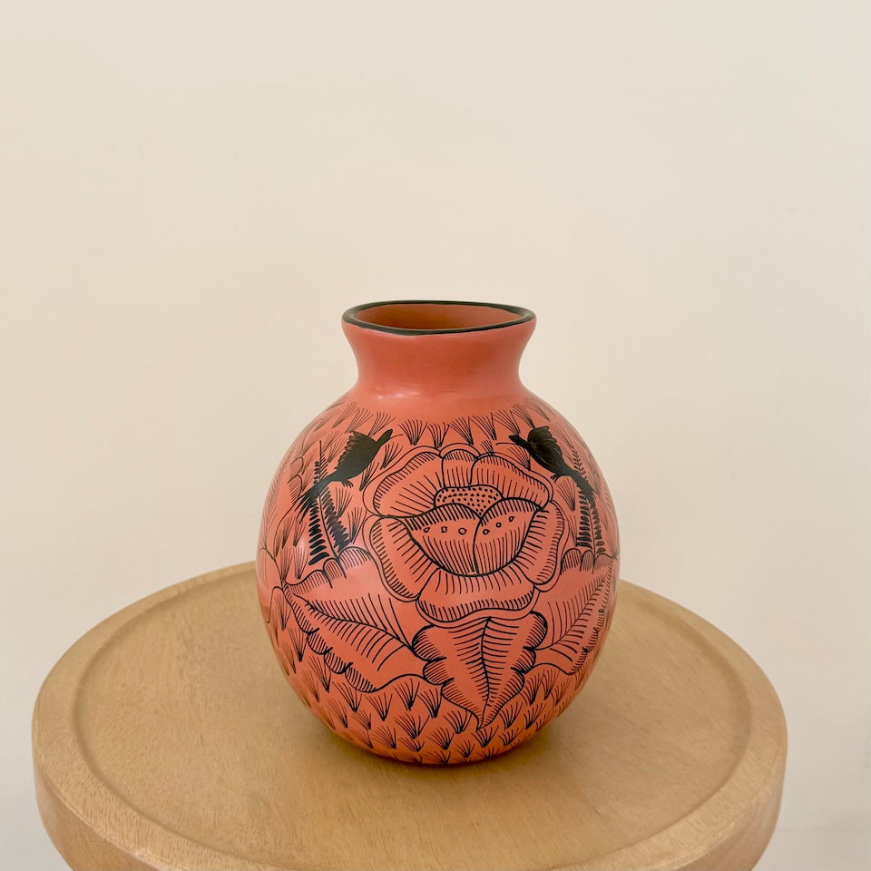 Medium Dark Brown Oval Huancinto Flower Vase