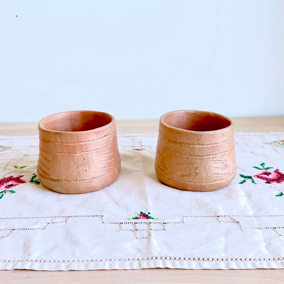 Set of Two Round Cups with Detail