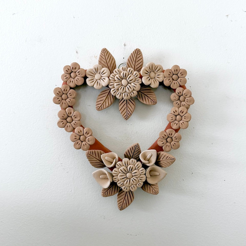 Gaytan Heart Shaped Flower Clay Wreath