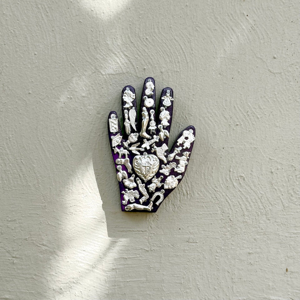 Medium Milagro Hands