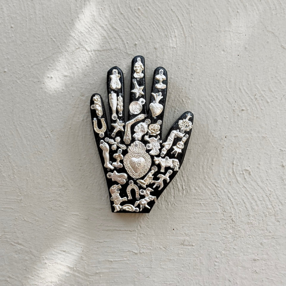Medium Milagro Hands