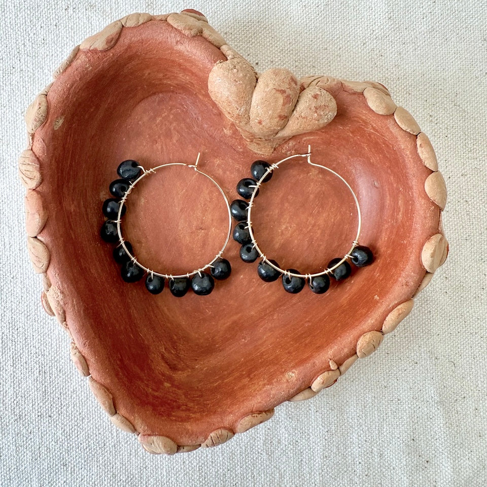 Large Barro Negro Round Hoops
