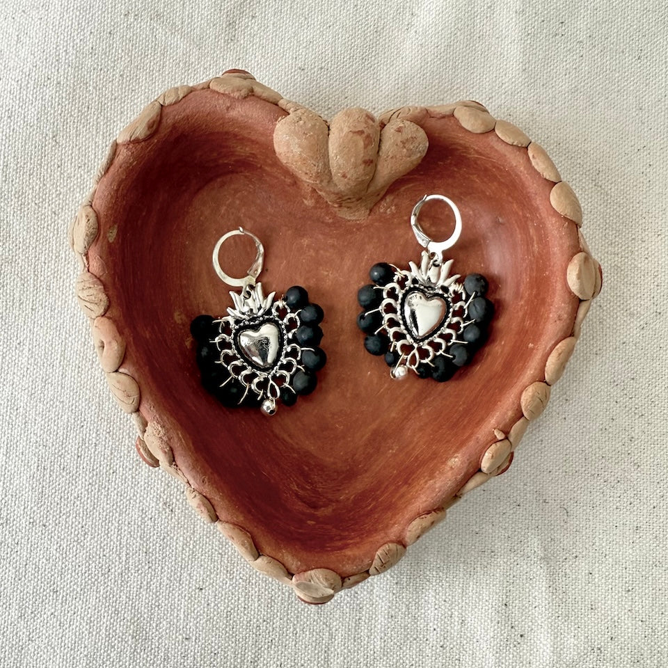 Barro Negro Silver Sacred Heart Earrings